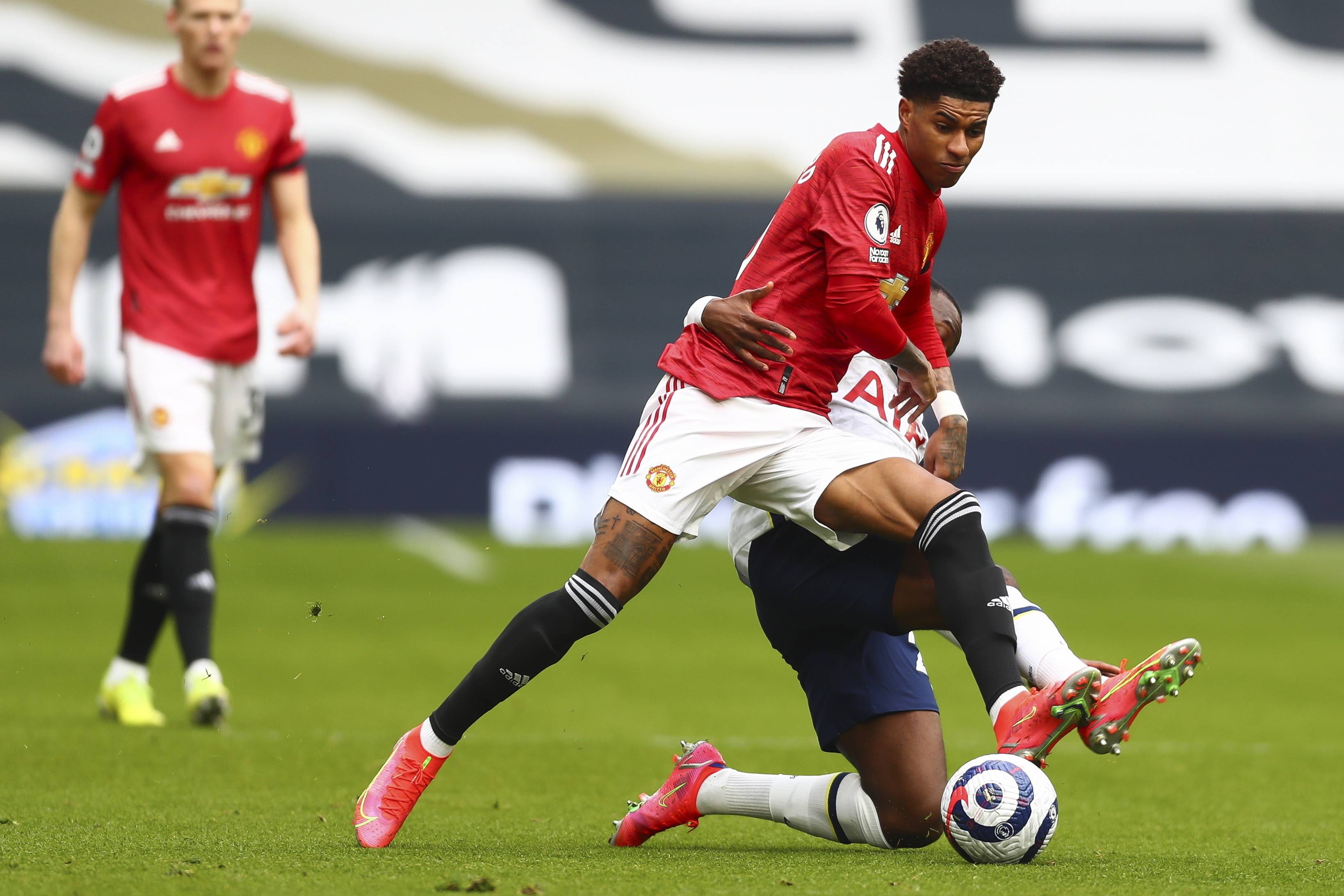 不仅仅限于 不仅仅限于